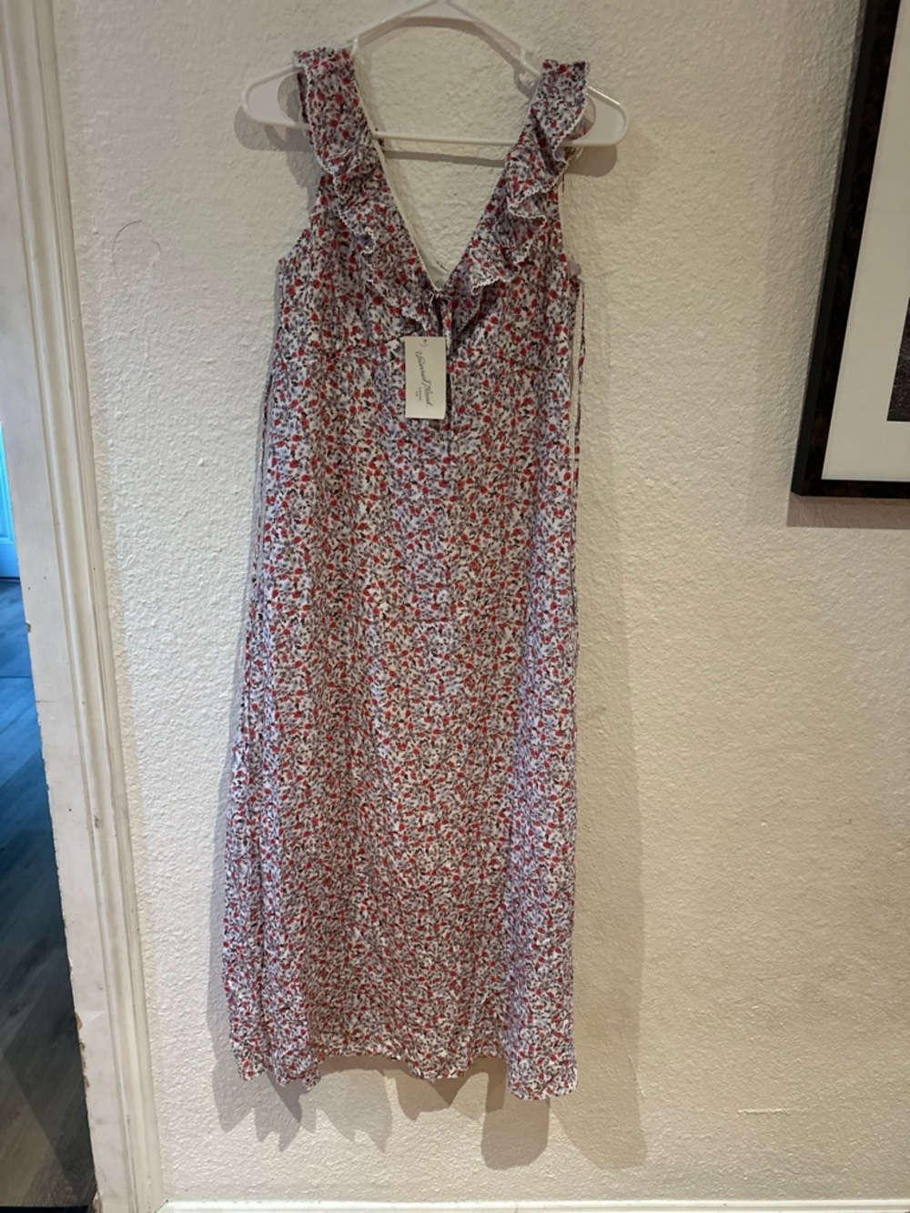 Universal Thread Red and White Floral Ruffle Midi Dress